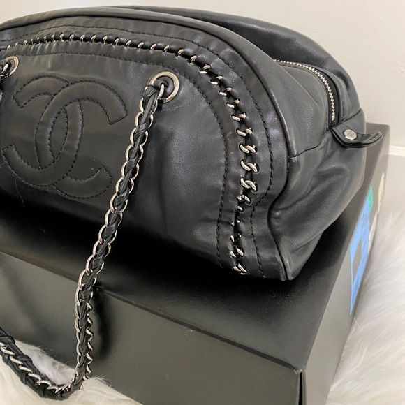 CHANEL BOWLER BAG (AUTHENTIC) - Picture 5 of 11